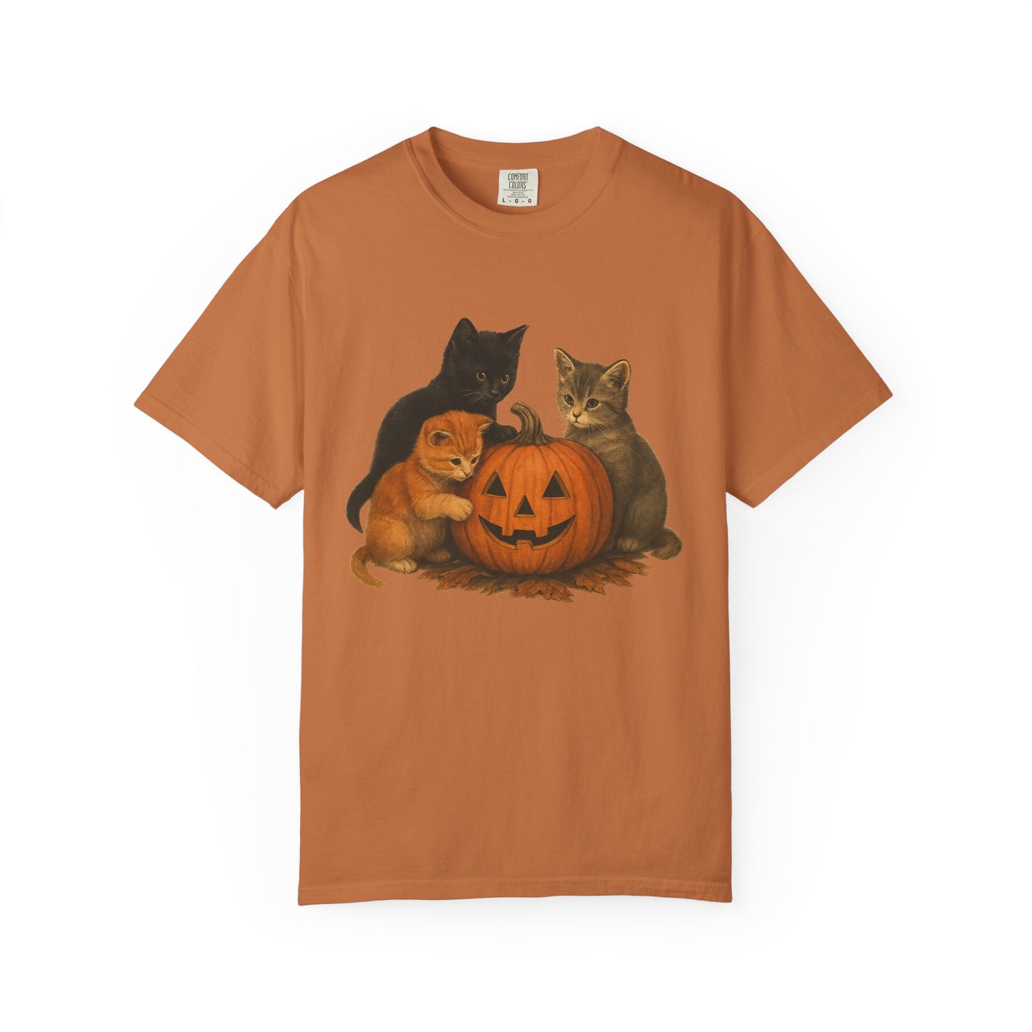 Kittens and Jack-O'-Lantern Vintage T-Shirt
