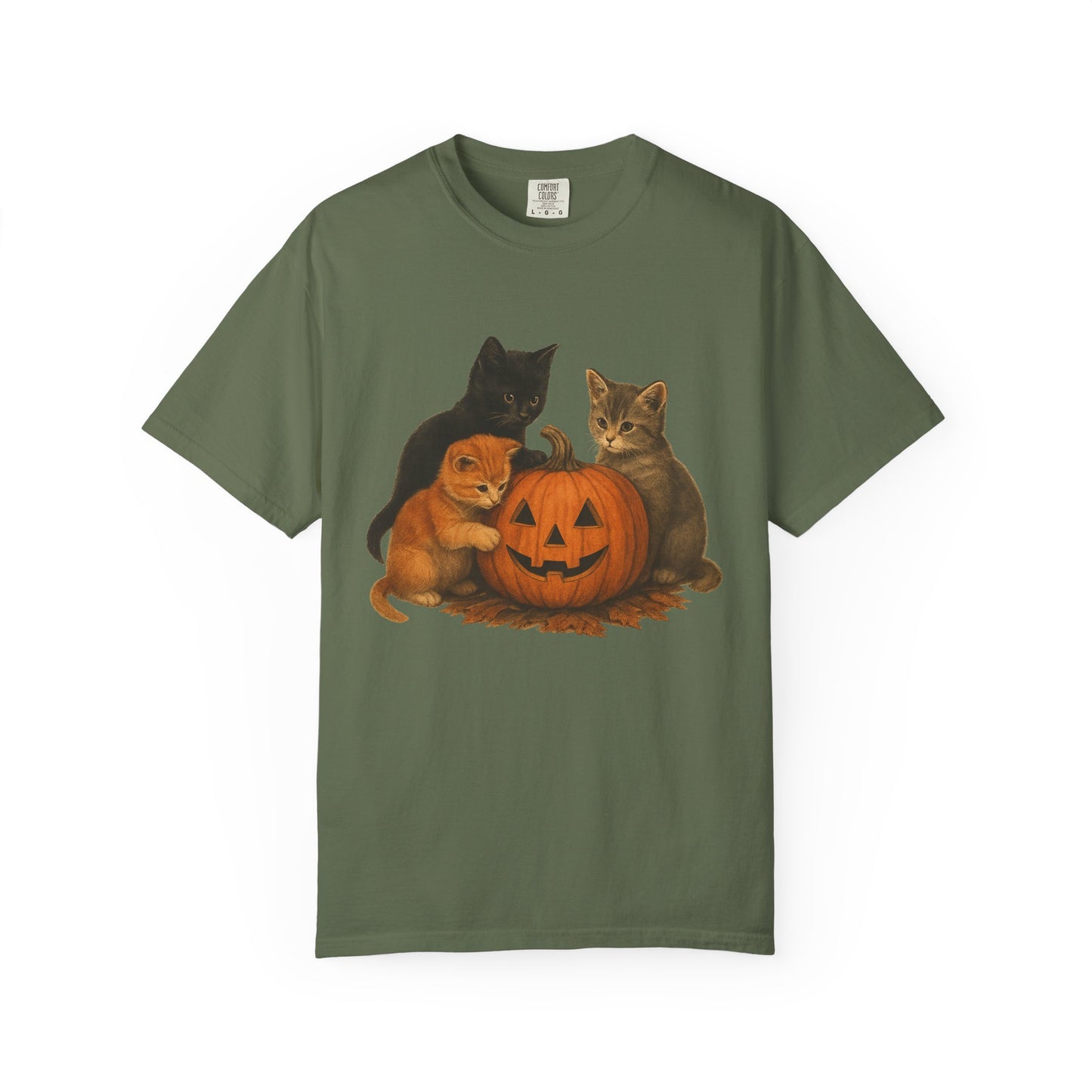 Kittens and Jack-O'-Lantern Vintage T-Shirt